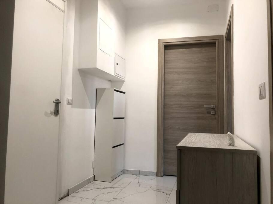 Casa Martina Pronta Per Te, Con Due Stanze Da Letto! Lägenhet Turin Exteriör bild